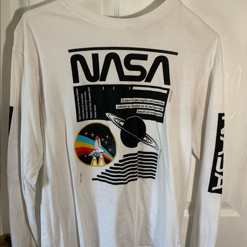 Forever 21 NASA shirt